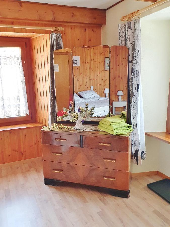 Bnb "A La Crus" Crana Екстериор снимка
